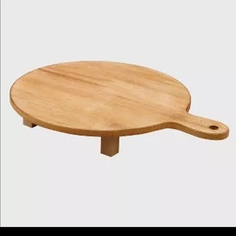 Target Bullseye Riser Cutting Board